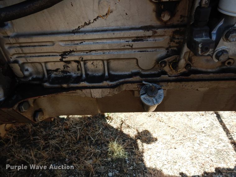 image for item DF4207 1980 Massey-Ferguson 2705  tractor