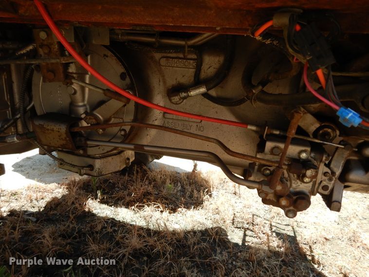 image for item DF4207 1980 Massey-Ferguson 2705  tractor