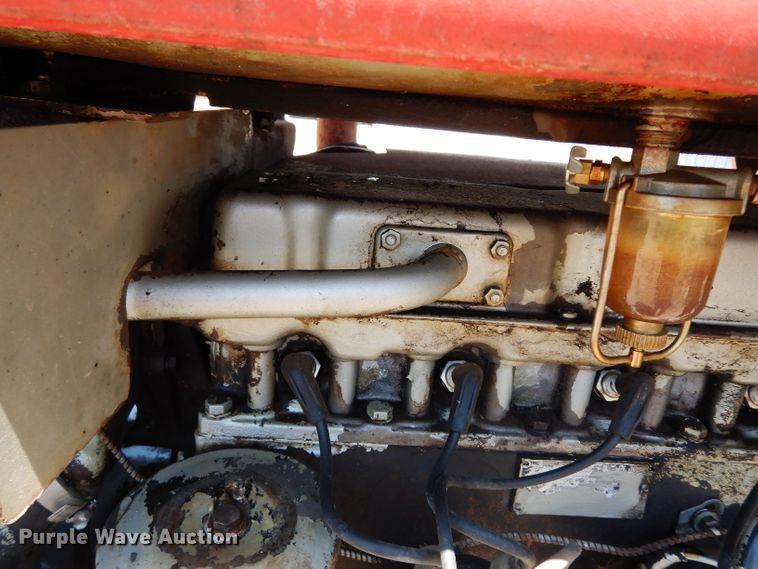 image for item DF4208 Massey-Ferguson 165  tractor