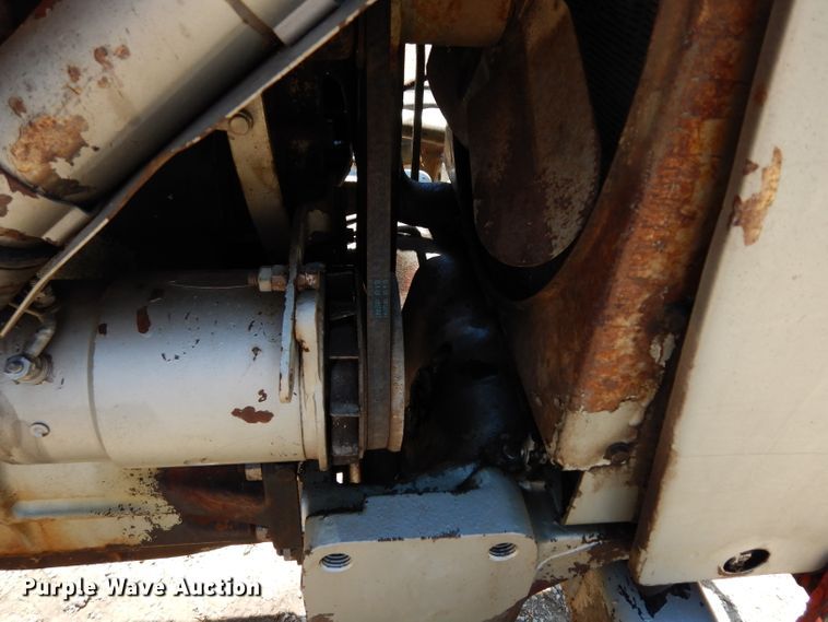 image for item DF4208 Massey-Ferguson 165  tractor