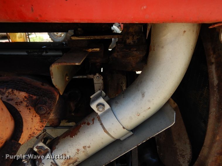 image for item DF4208 Massey-Ferguson 165  tractor