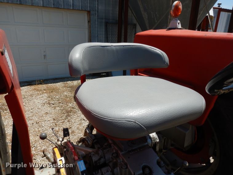 image for item DF4208 Massey-Ferguson 165  tractor