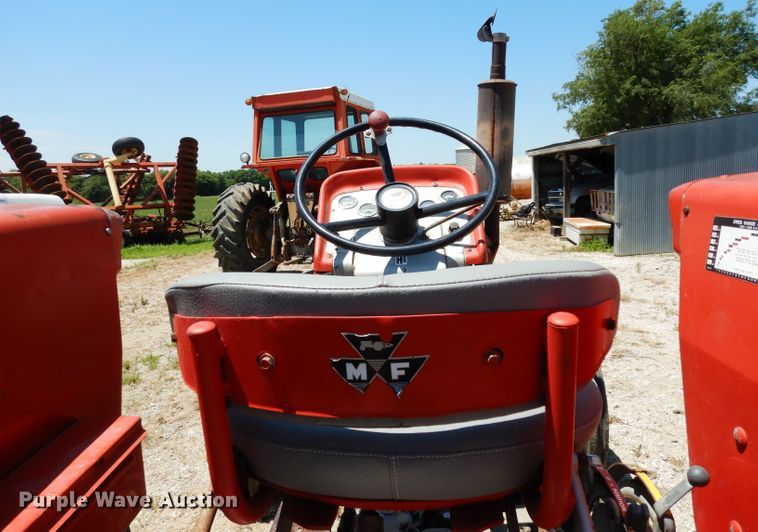 image for item DF4208 Massey-Ferguson 165  tractor