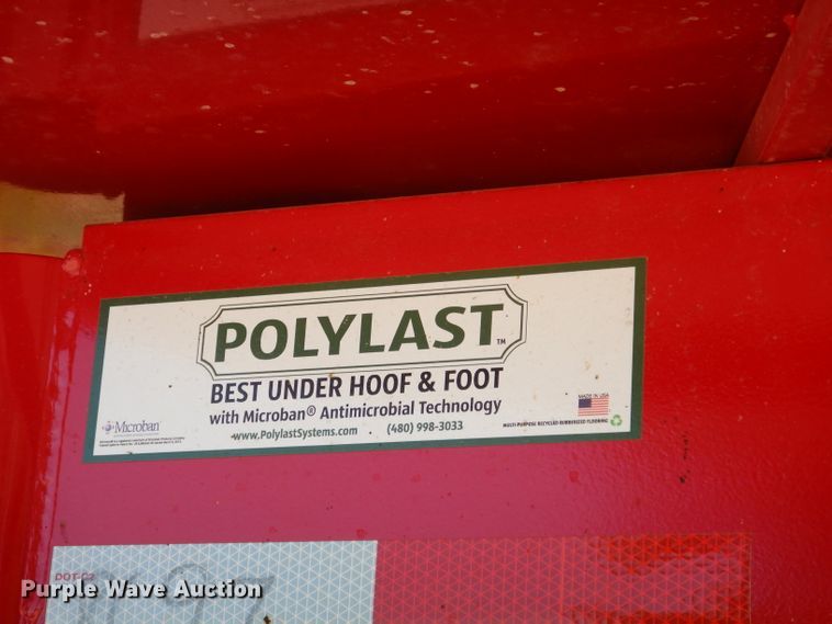 image for item DF4248 2018 Titan JR8697 livestock trailer