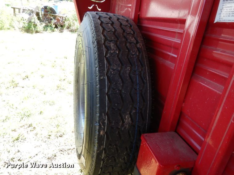 image for item DF4248 2018 Titan JR8697 livestock trailer