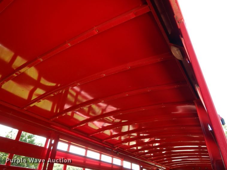 image for item DF4248 2018 Titan JR8697 livestock trailer