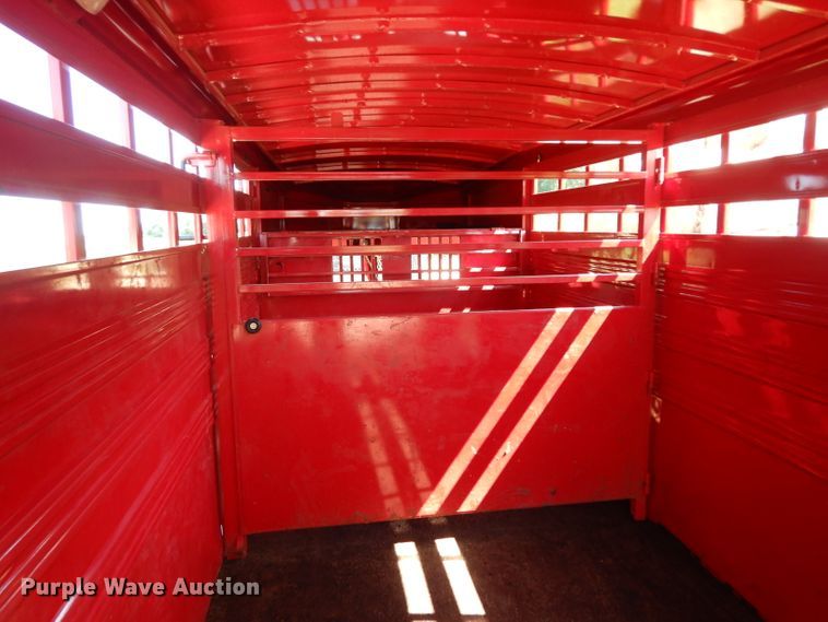 image for item DF4248 2018 Titan JR8697 livestock trailer