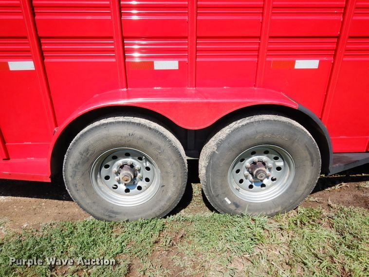 image for item DF4248 2018 Titan JR8697 livestock trailer