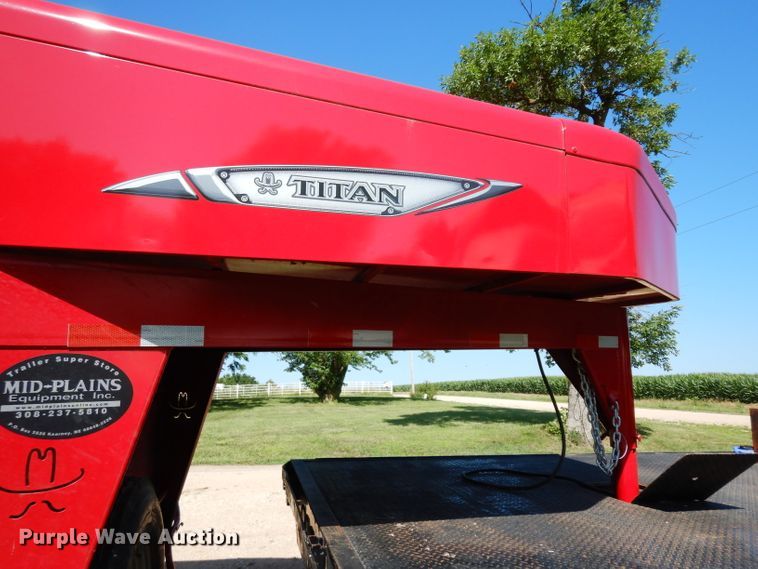 image for item DF4248 2018 Titan JR8697 livestock trailer