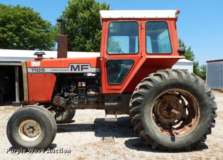 image for item DF4249 1976 Massey-Ferguson 1105  tractor