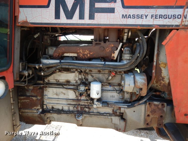 image for item DF4249 1976 Massey-Ferguson 1105  tractor