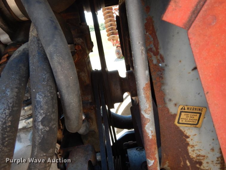 image for item DF4249 1976 Massey-Ferguson 1105  tractor