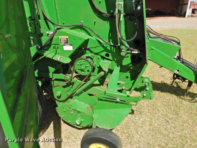 image for item DG1432 2015 John Deere 569 Mega Wide Plus  round baler