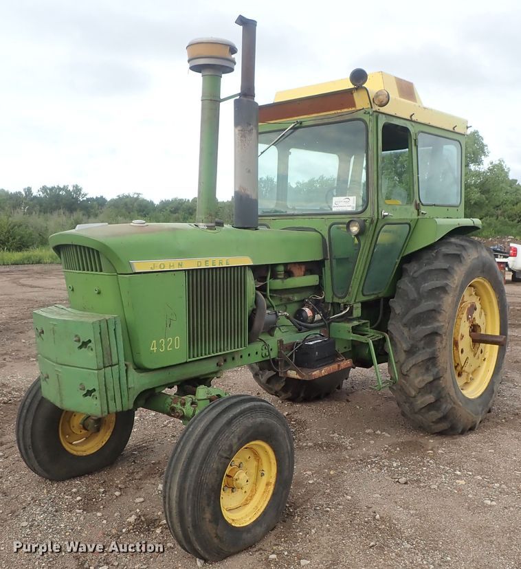 image for item DG2347 John Deere 4320  tractor
