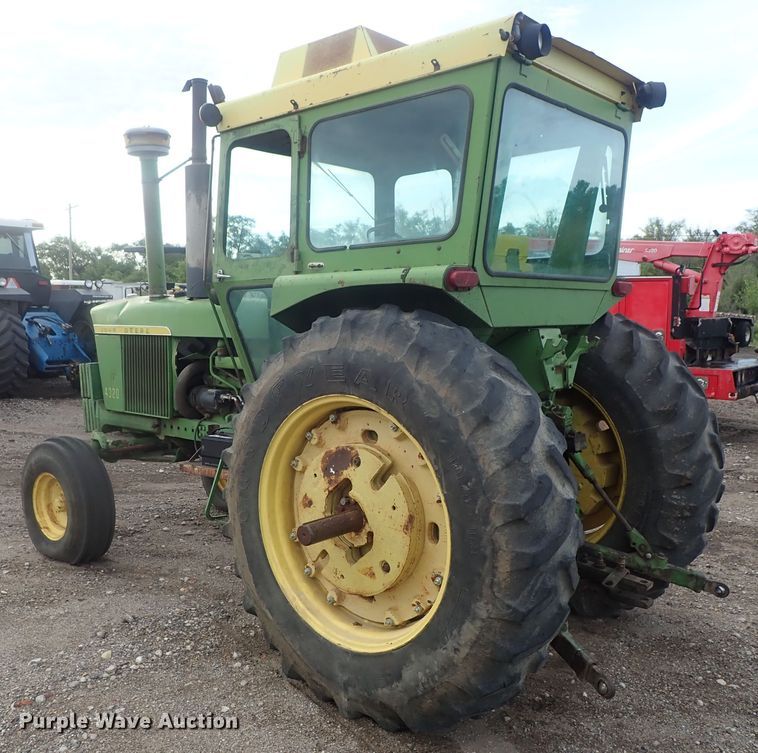 image for item DG2347 John Deere 4320  tractor