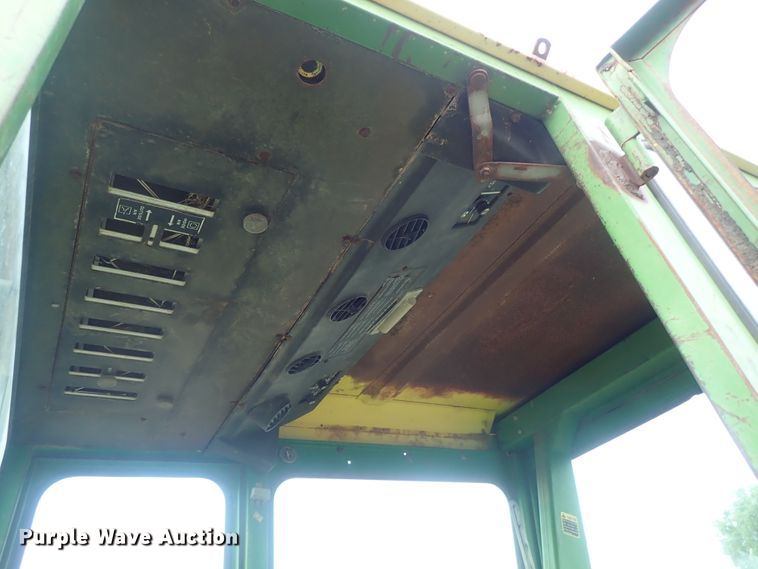 image for item DG2347 John Deere 4320  tractor