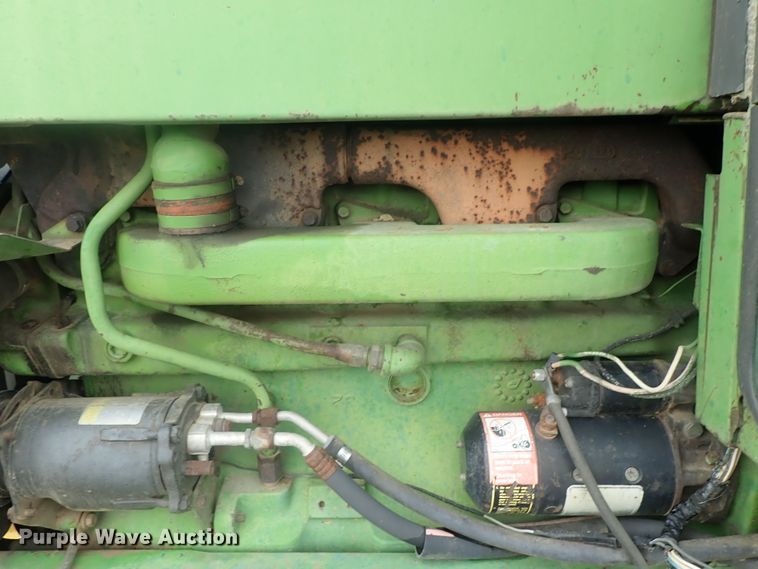 image for item DG2347 John Deere 4320  tractor