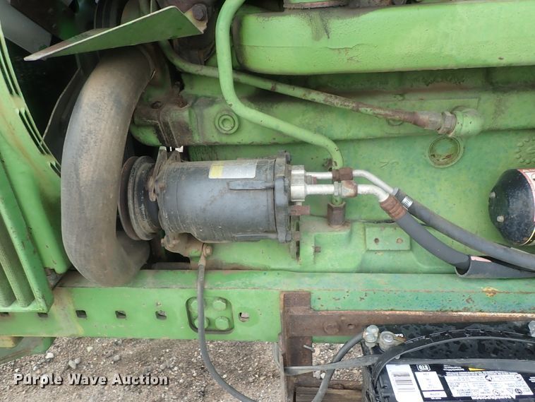 image for item DG2347 John Deere 4320  tractor