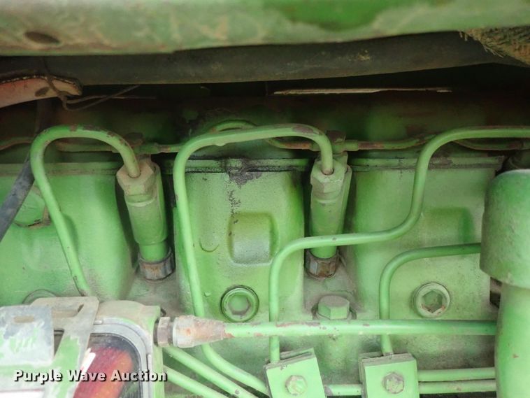 image for item DG2347 John Deere 4320  tractor