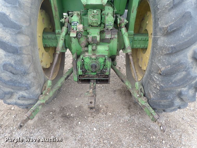 image for item DG2347 John Deere 4320  tractor