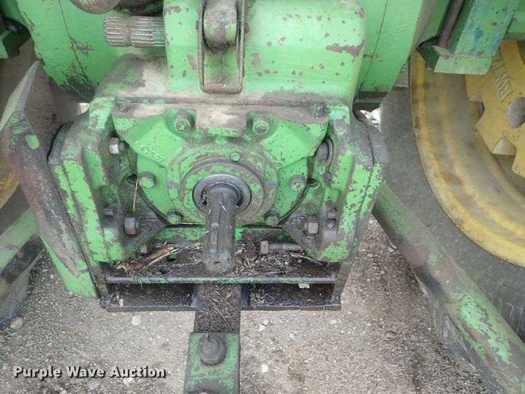 image for item DG2347 John Deere 4320  tractor