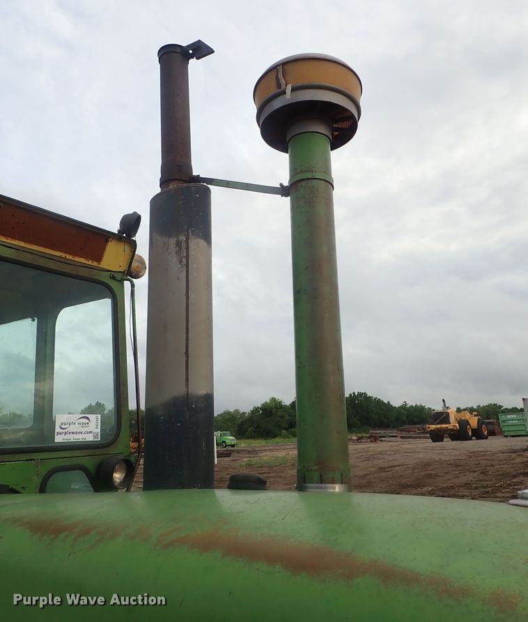 image for item DG2347 John Deere 4320  tractor