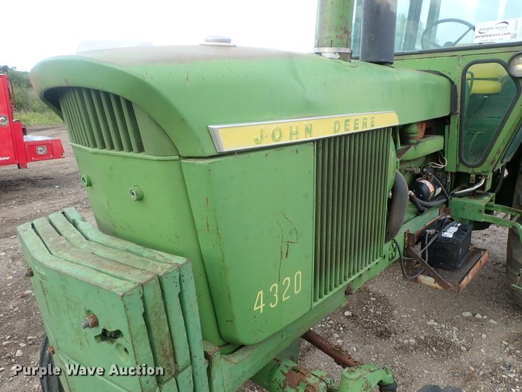 image for item DG2347 John Deere 4320  tractor