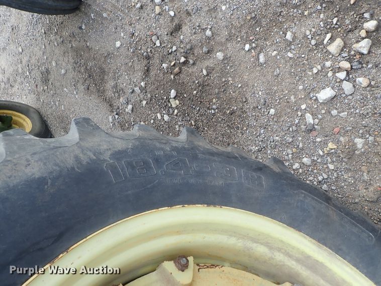 image for item DG2347 John Deere 4320  tractor