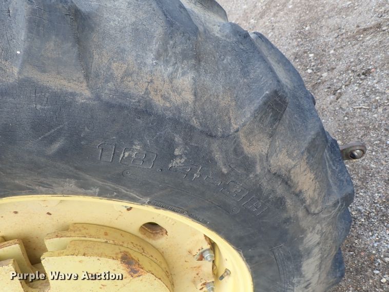 image for item DG2347 John Deere 4320  tractor