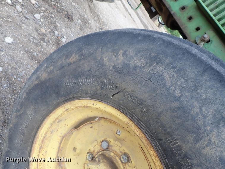 image for item DG2347 John Deere 4320  tractor