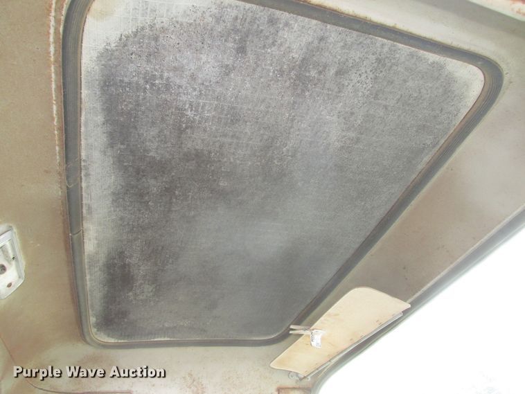 image for item DG2647 1959 Chevrolet Viking 60  grain truck