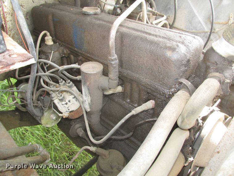 image for item DG2647 1959 Chevrolet Viking 60  grain truck