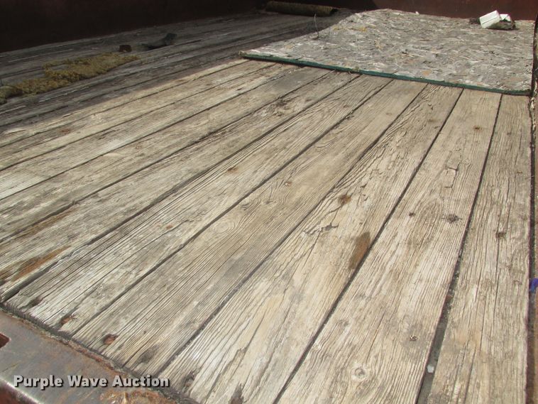 image for item DG2647 1959 Chevrolet Viking 60  grain truck