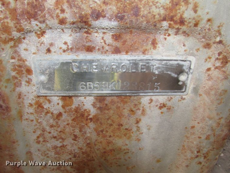 image for item DG2647 1959 Chevrolet Viking 60  grain truck