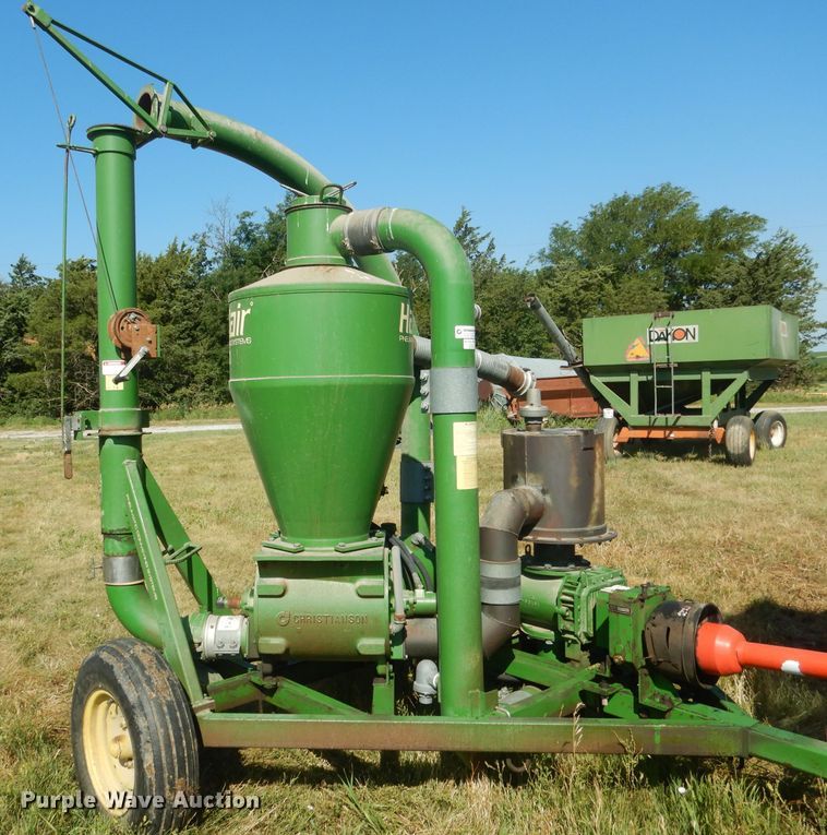 image for item DG4505 Handlair 560 pneumatic grain conveyor