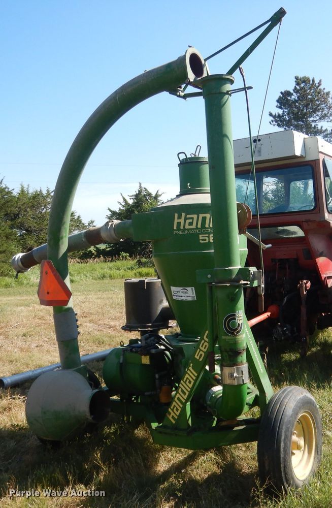 image for item DG4505 Handlair 560 pneumatic grain conveyor