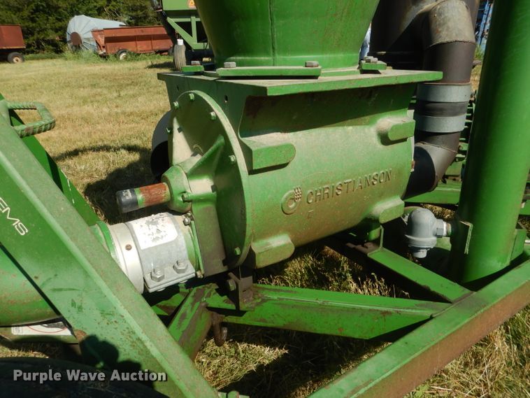 image for item DG4505 Handlair 560 pneumatic grain conveyor