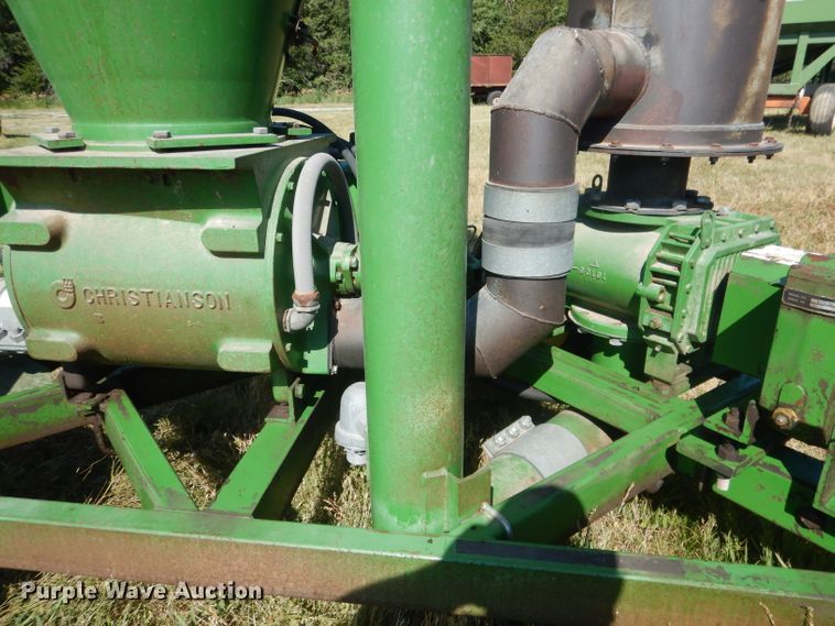 image for item DG4505 Handlair 560 pneumatic grain conveyor