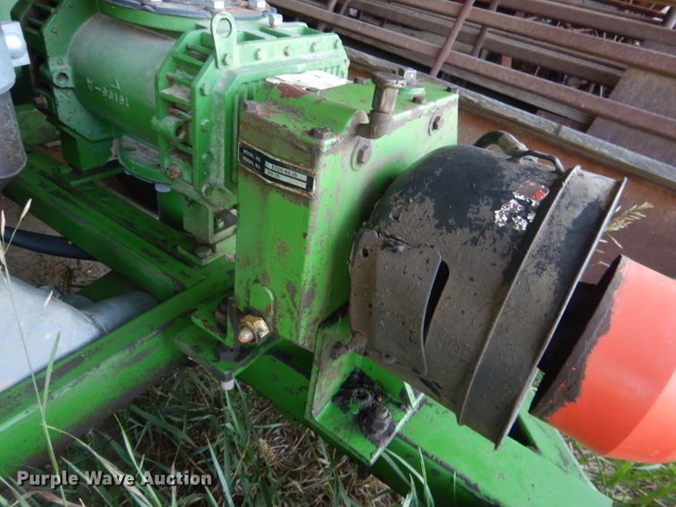 image for item DG4505 Handlair 560 pneumatic grain conveyor