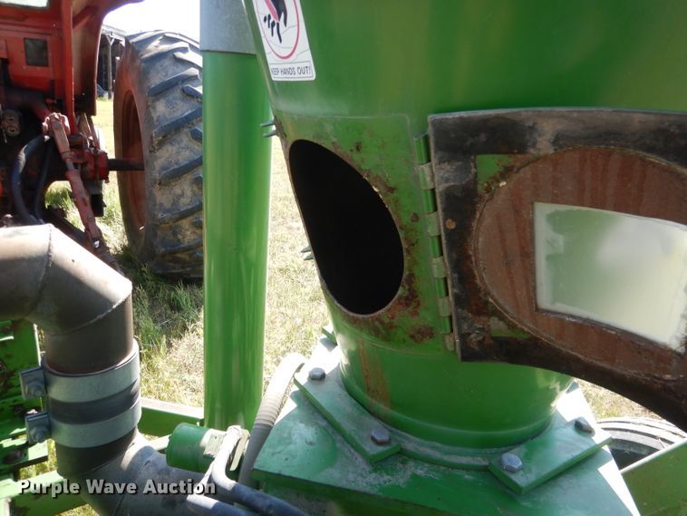 image for item DG4505 Handlair 560 pneumatic grain conveyor