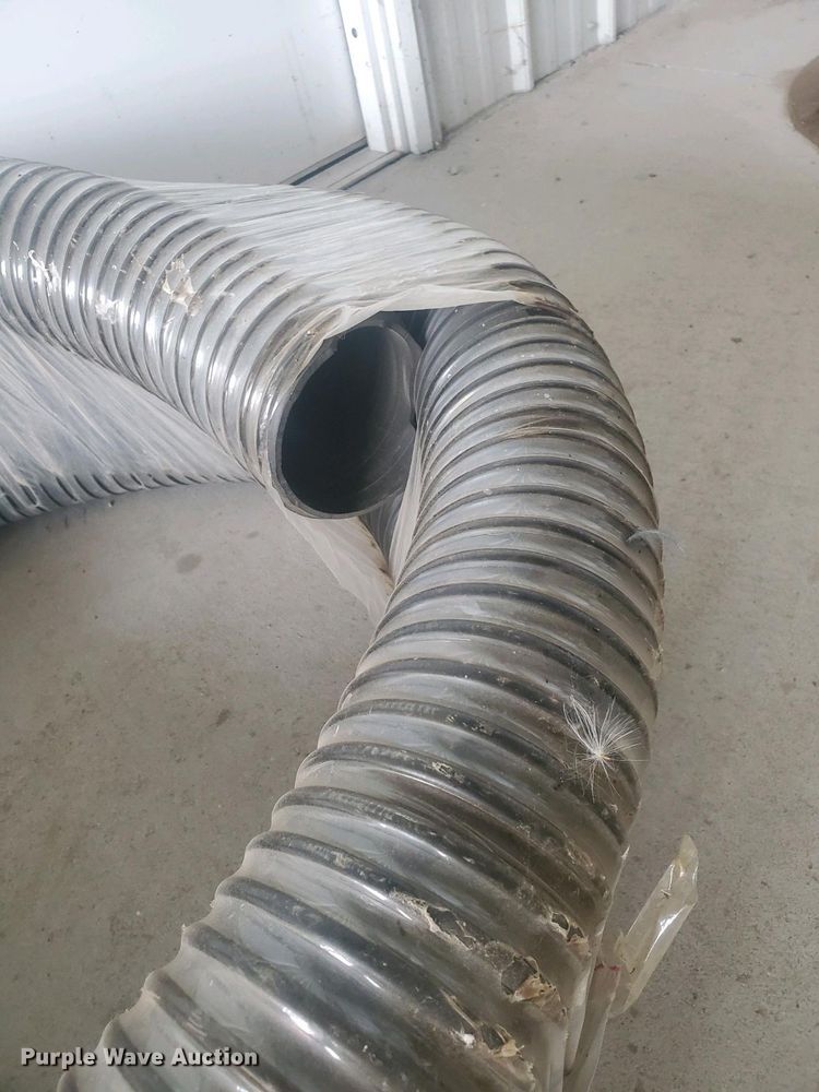 image for item DG4505 Handlair 560 pneumatic grain conveyor