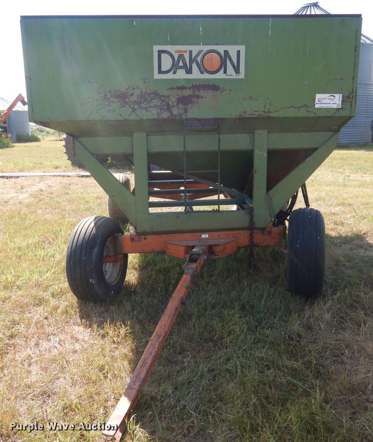 image for item DG4506 Dakon 280 gravity wagon