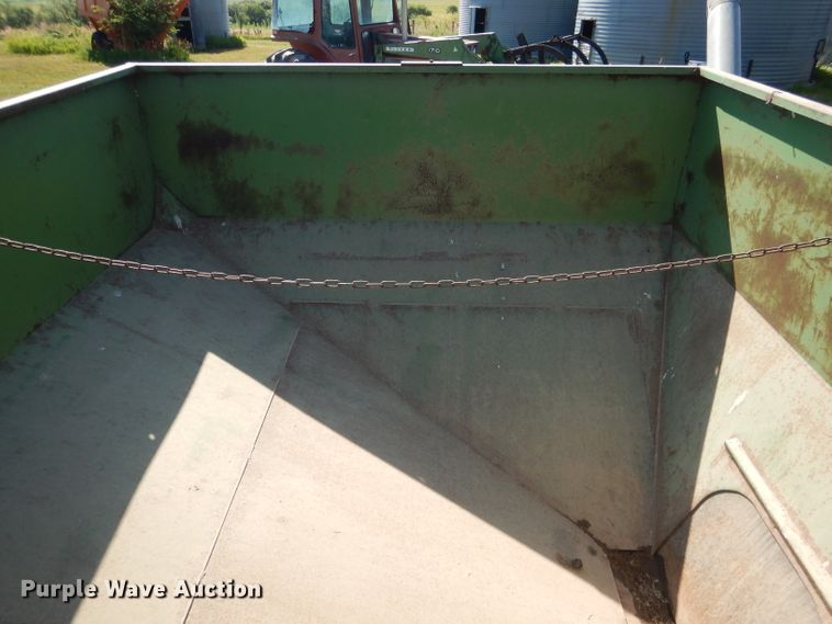 image for item DG4506 Dakon 280 gravity wagon