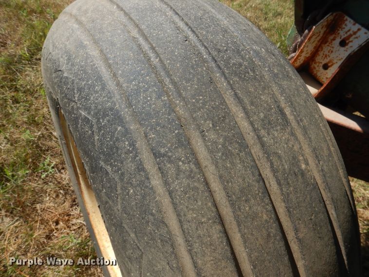 image for item DG4506 Dakon 280 gravity wagon