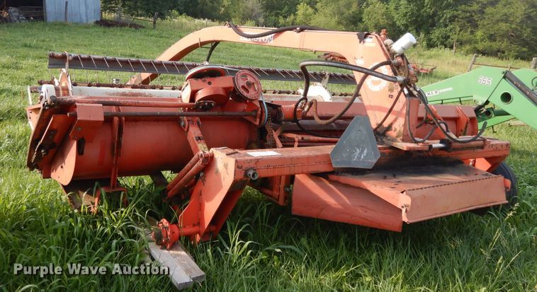 image for item DG7953 Hesston 1014  HydroSwing windrower
