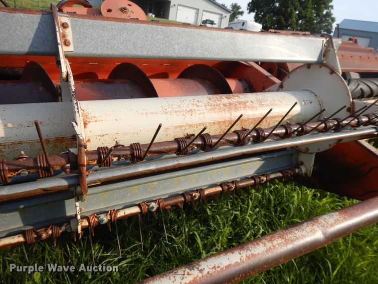 image for item DG7953 Hesston 1014  HydroSwing windrower