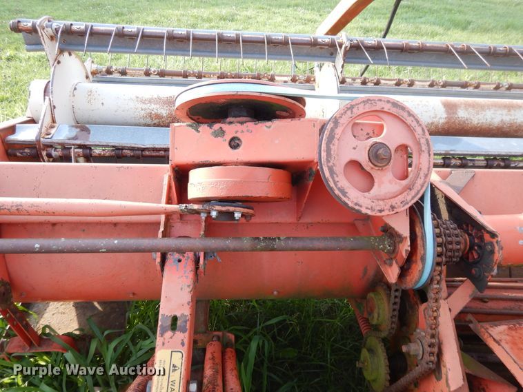 image for item DG7953 Hesston 1014  HydroSwing windrower