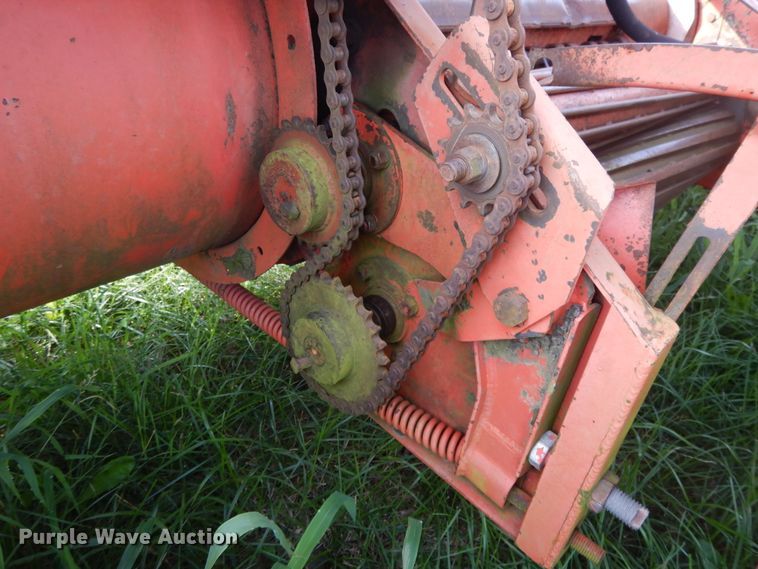 image for item DG7953 Hesston 1014  HydroSwing windrower