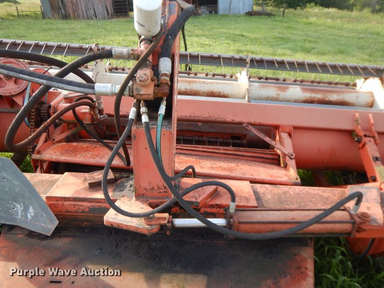 image for item DG7953 Hesston 1014  HydroSwing windrower