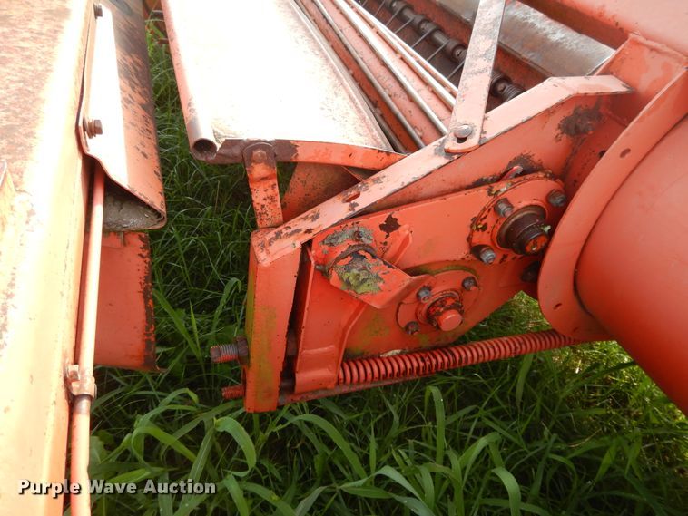image for item DG7953 Hesston 1014  HydroSwing windrower